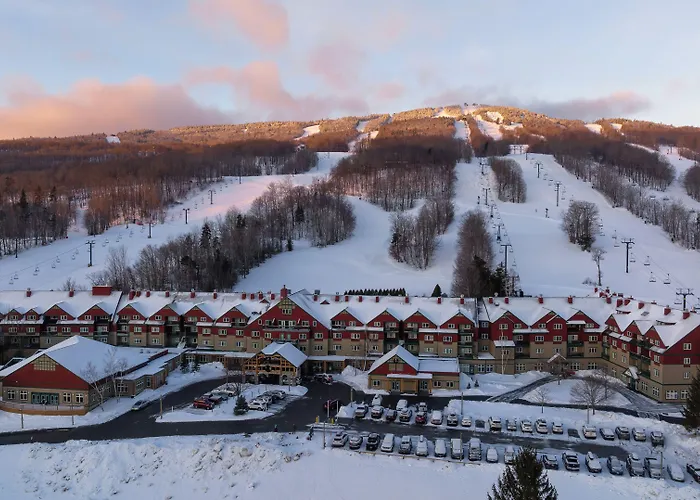 Grand Summit Hotel